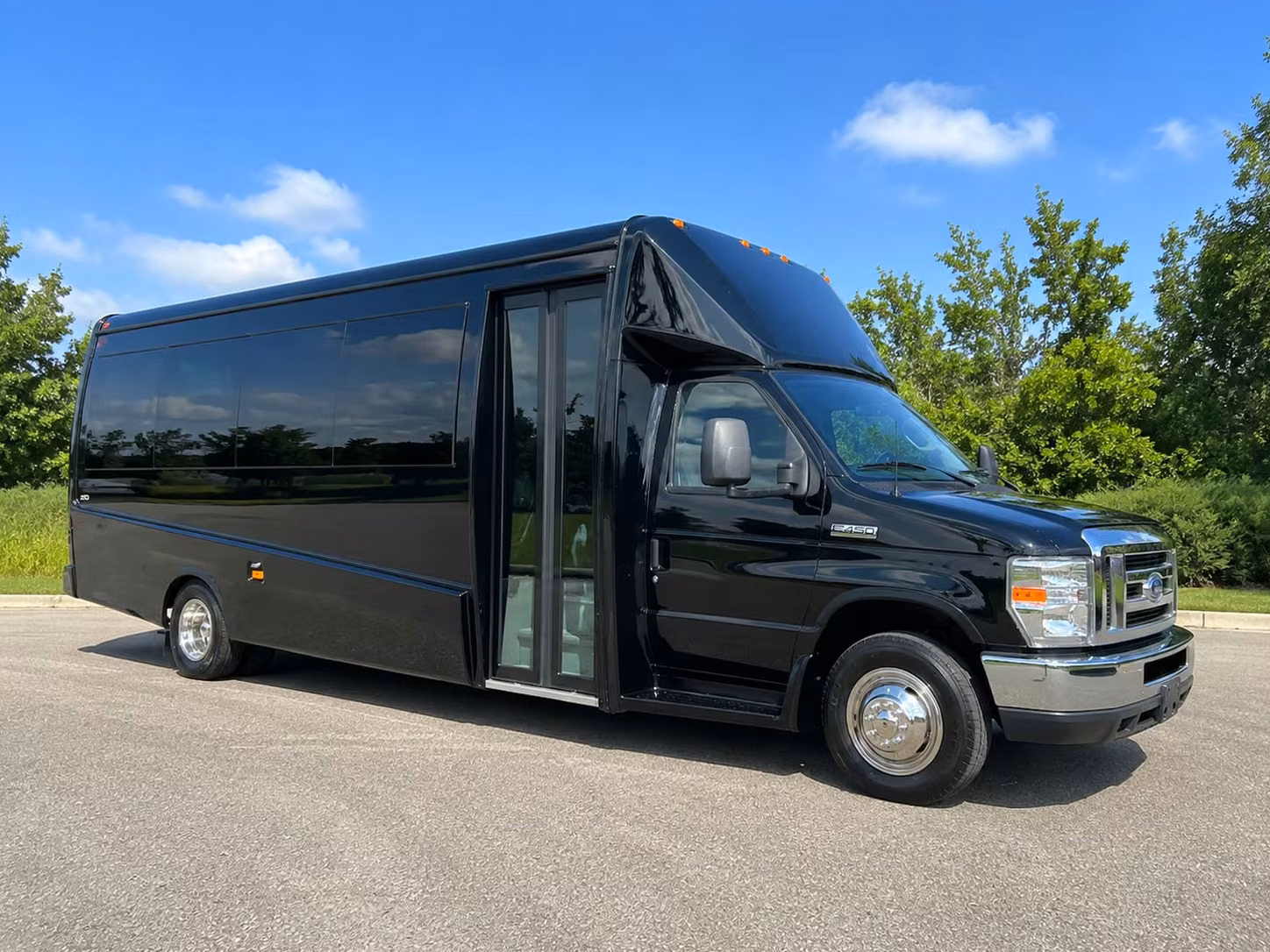 employee shuttle services in everett