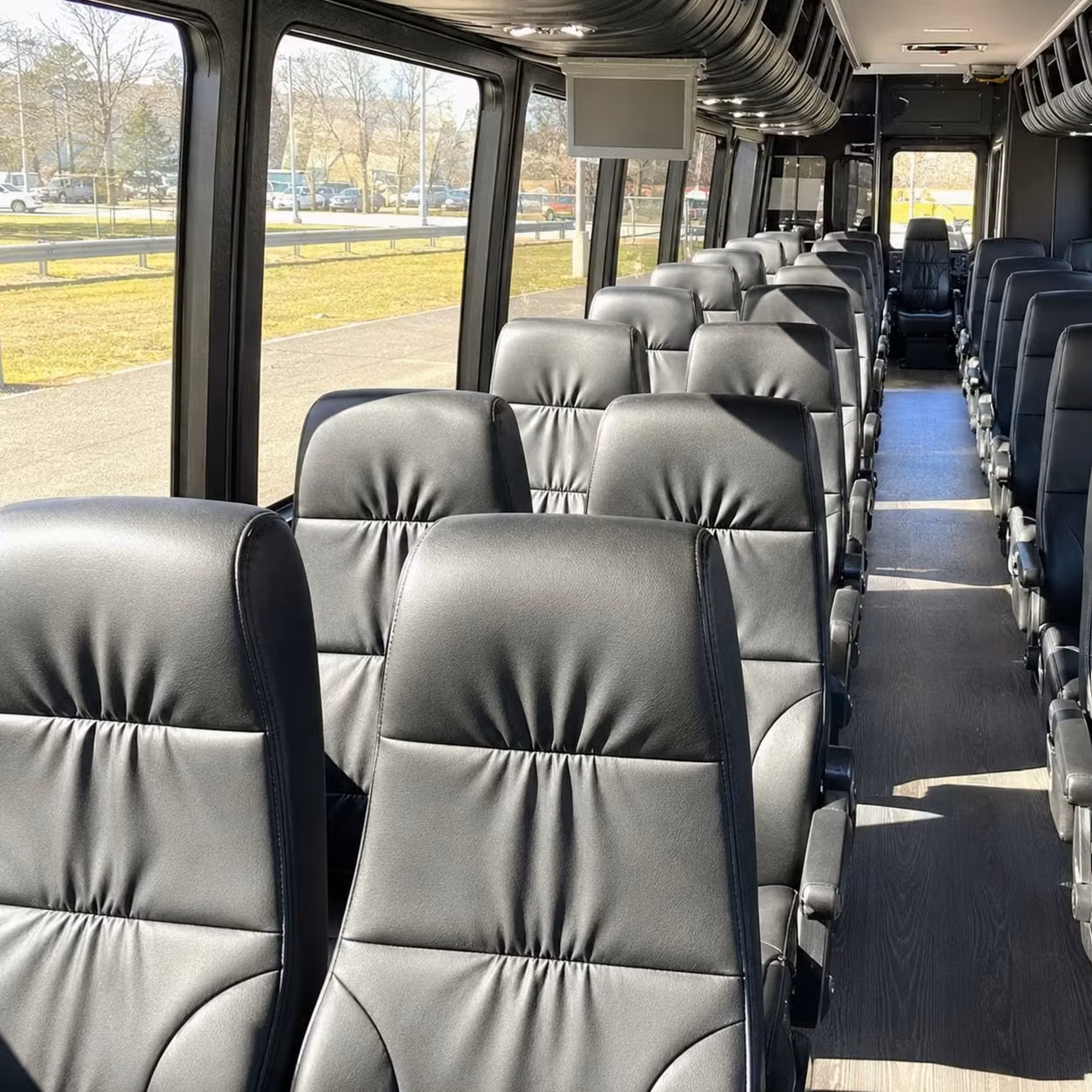 everett airport transfer shuttle bus services