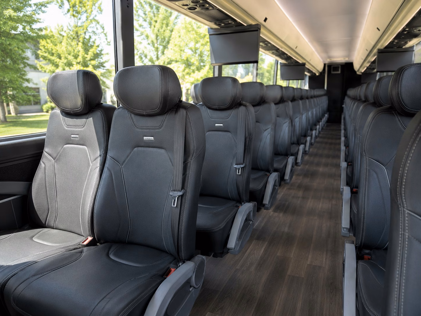 everett charter bus rentals for school field trips
