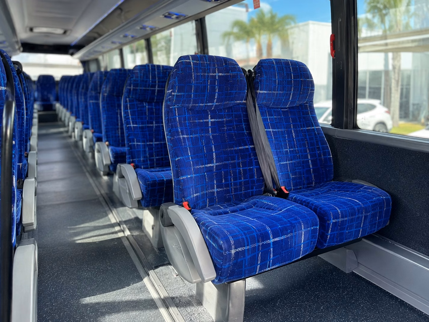 everett silvertips game day shuttle bus rentals