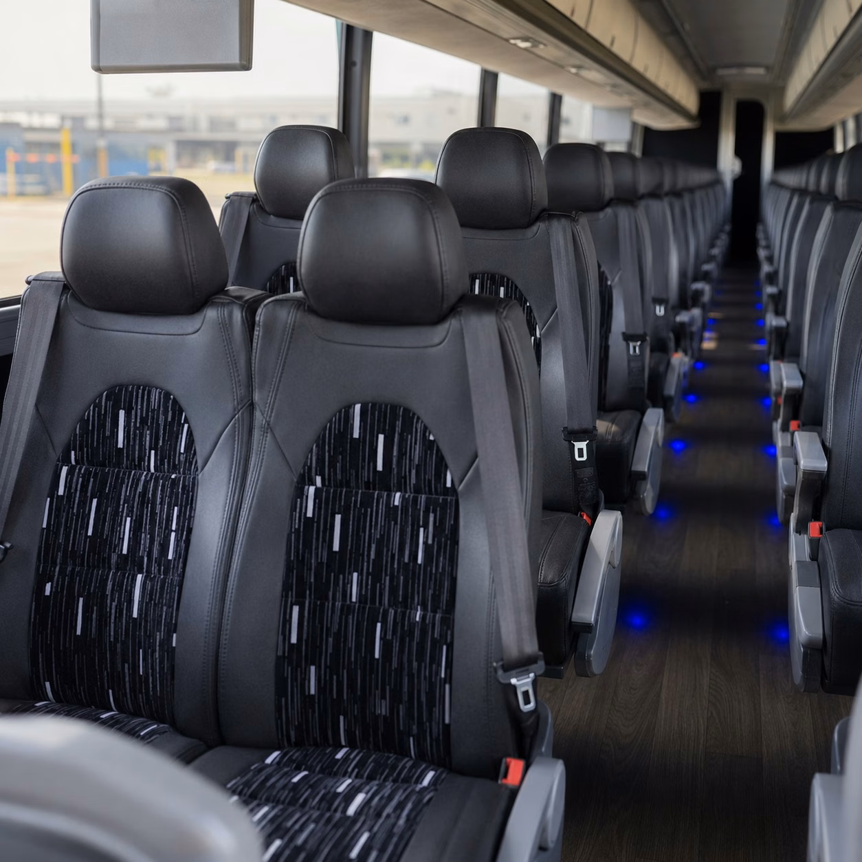 how bus type changes charter bus prices in everett washington