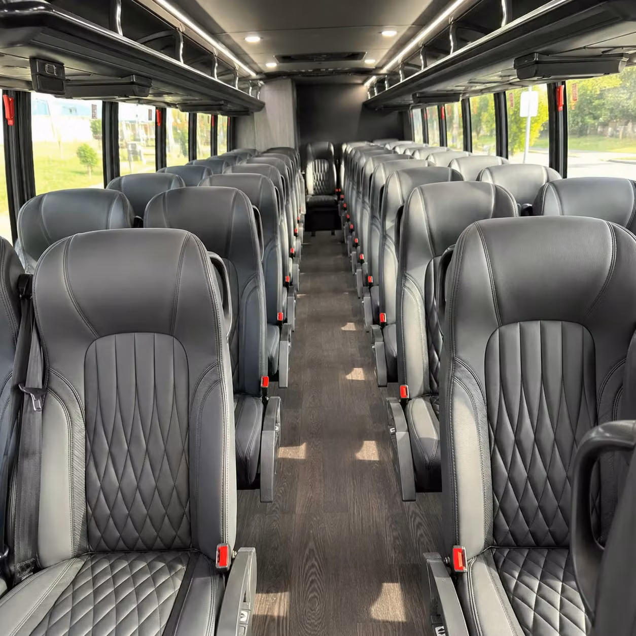 minibus rentals for intimate wedding parties and rehearsal dinner transportation in everett