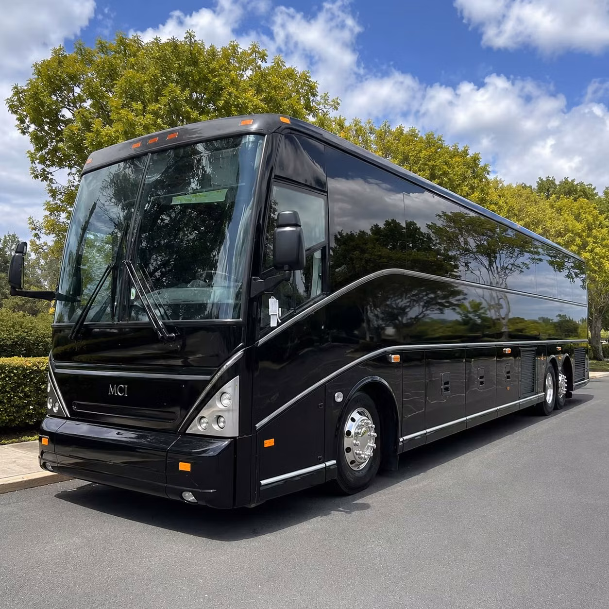 sunday service shuttle buses for everett congregations of every size