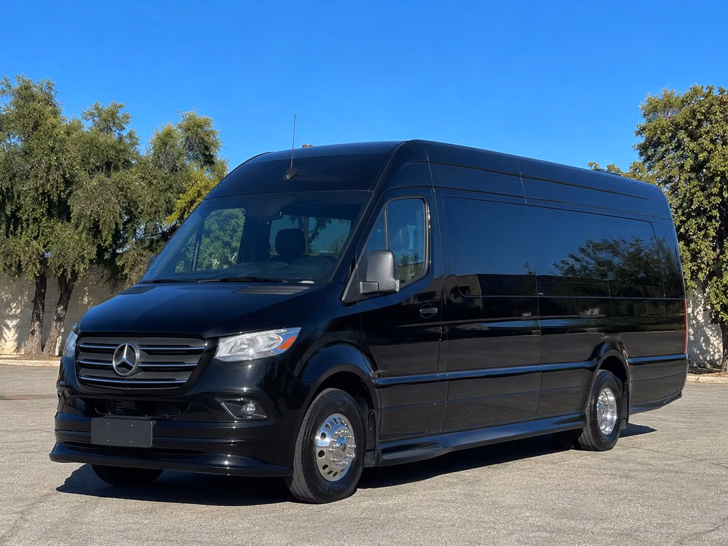 transportation serving everett and nearby cities